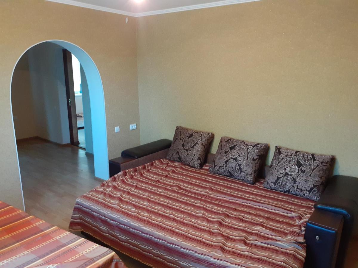 Татьянин Двор Hotel Kamjanets-Podilskyi Eksteriør billede